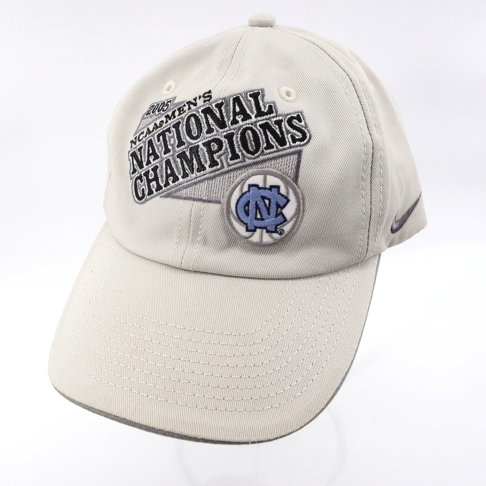 Nike 2005‎ NCAA National Champions UNC North Carolina Tar Heels Hat Tan OS Men